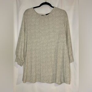 Women’s Cream with Black Polka Dot Blouse Size 2X